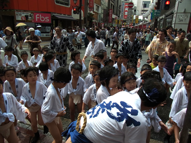 http://gokusho.info/blog/archives/masha/2011/07/04/7.04.kids-ten2.jpg