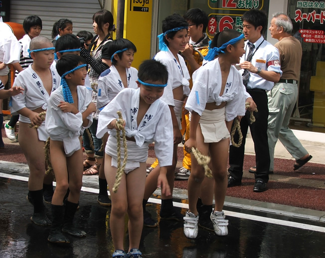 http://gokusho.info/blog/archives/masha/2011/07/04/7.04.kidsyama03.jpg