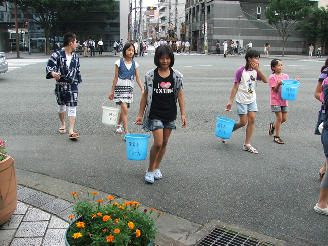 http://gokusho.info/blog/archives/masha/2011/07/04/7.04.kidsyama22.jpg
