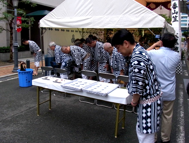 http://gokusho.info/blog/archives/masha/2011/07/11/7.11.bless-06.jpg