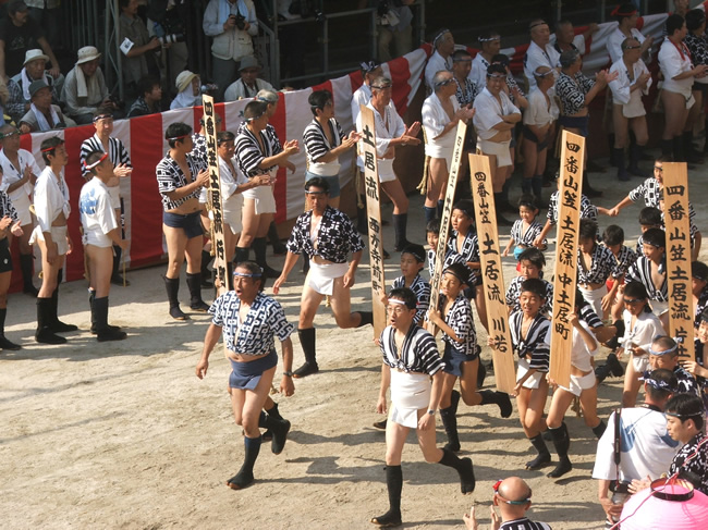 http://gokusho.info/blog/archives/masha/2011/07/14/7.14.naga4-1.jpg