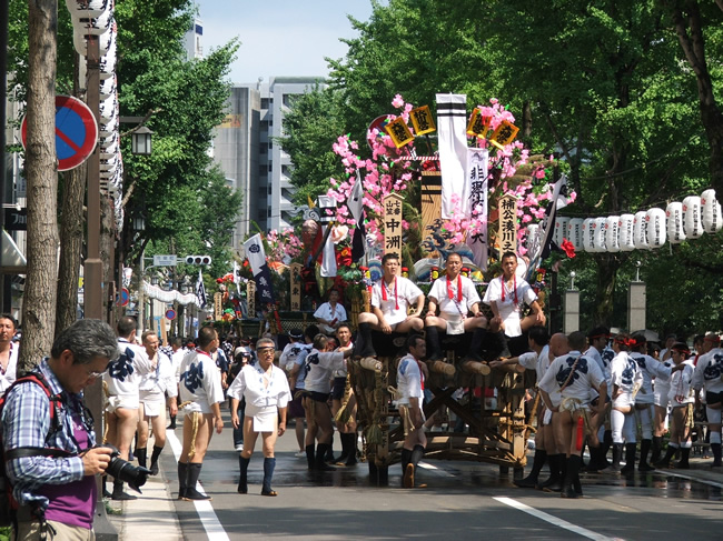 http://gokusho.info/blog/archives/masha/2011/07/14/7.14.prerun04.jpg