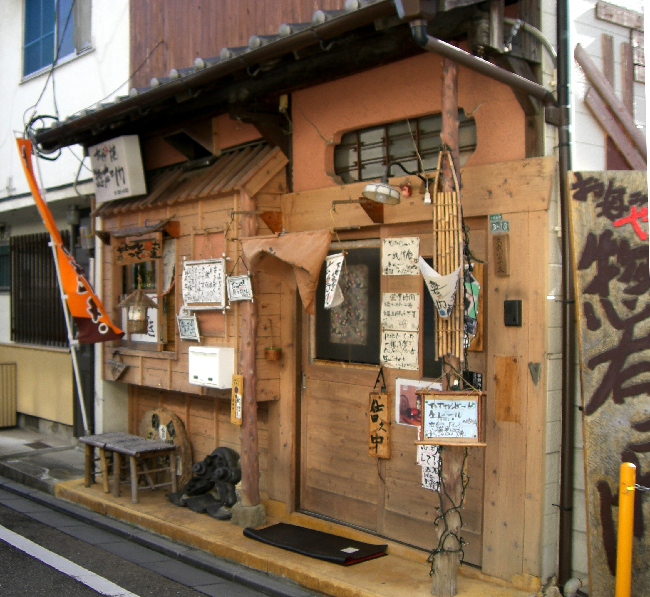 http://gokusho.info/blog/jasmin/okonomiyaki_3.JPG